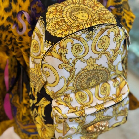 VERSACE Medusa Barocco Backpack - Picture 15 of 16